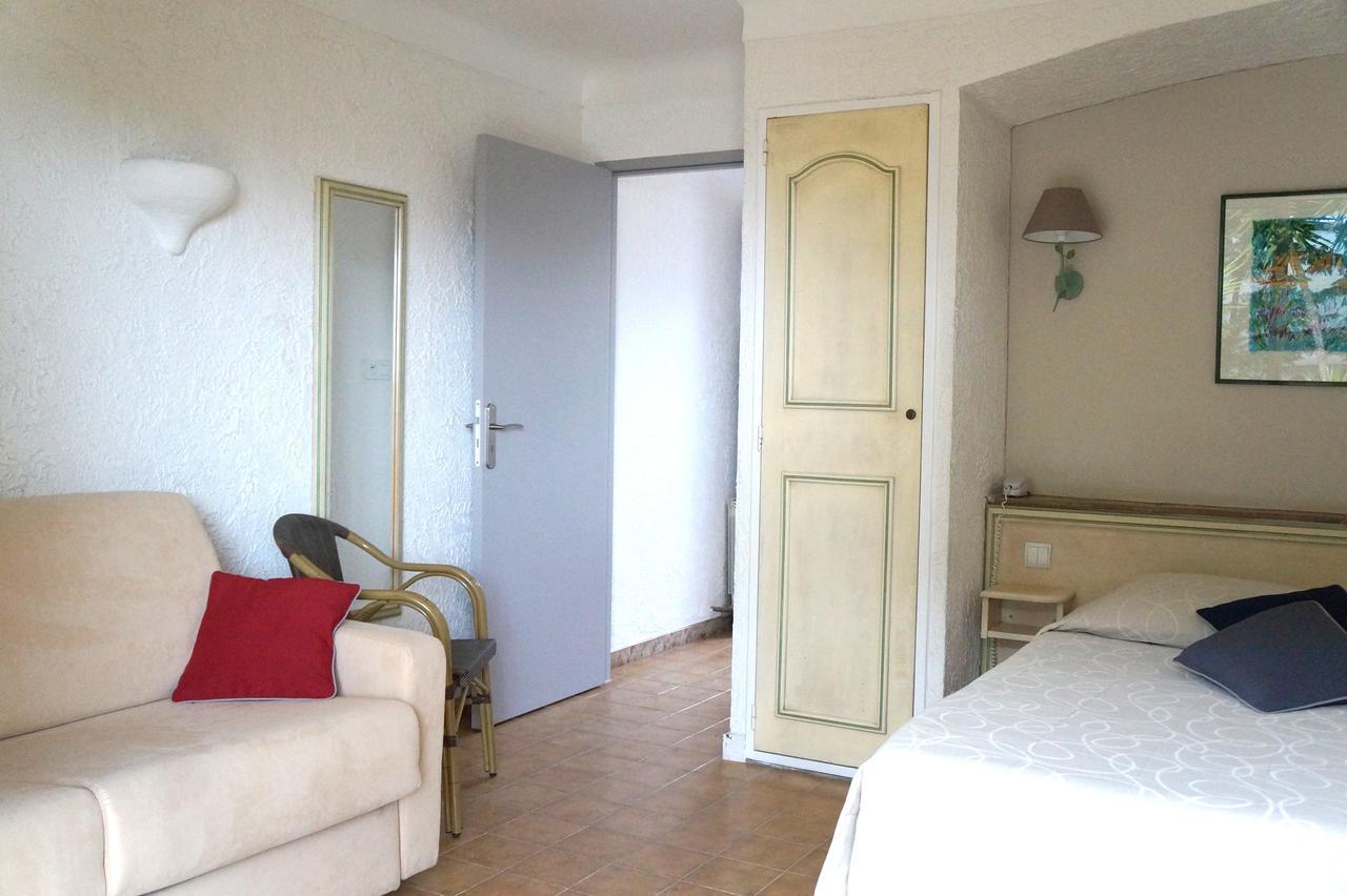 Hotel La Quietude Ле Исамбр Екстериор снимка