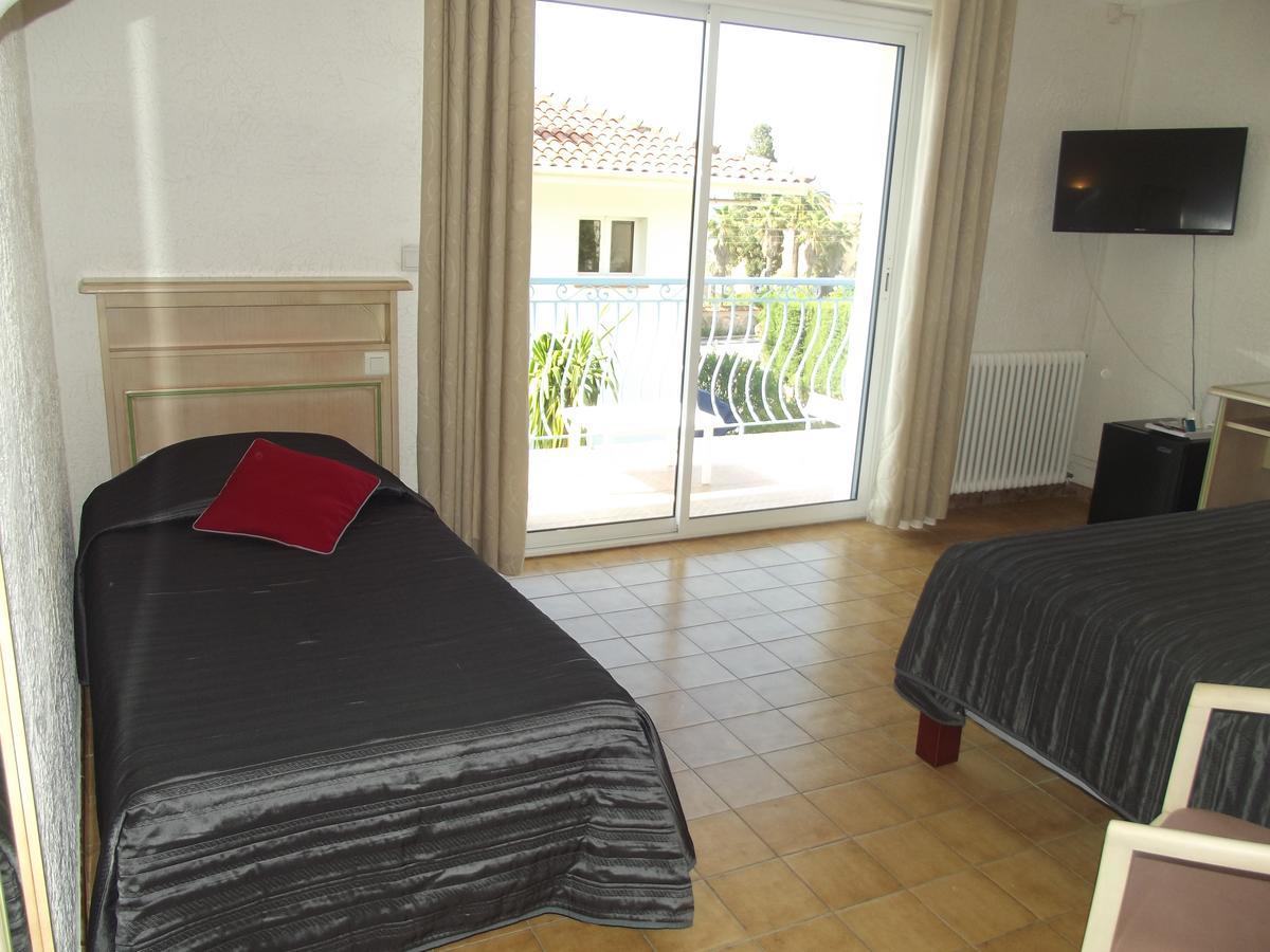 Hotel La Quietude Ле Исамбр Екстериор снимка